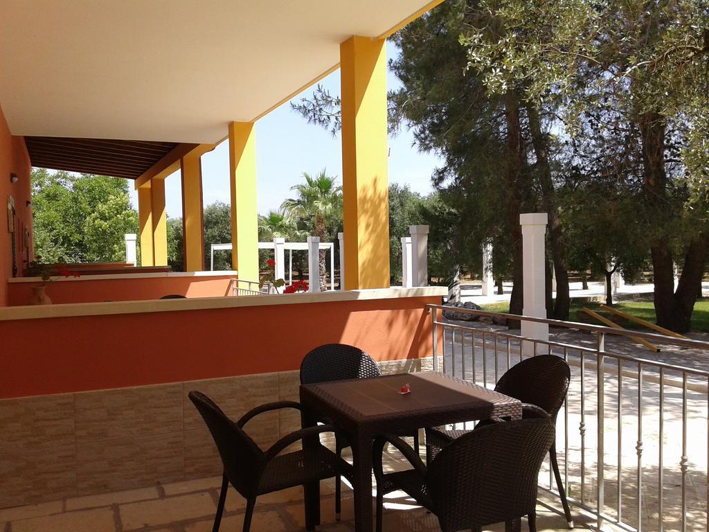 Tenuta La Spezia Carpignano Salentino Εξωτερικό φωτογραφία